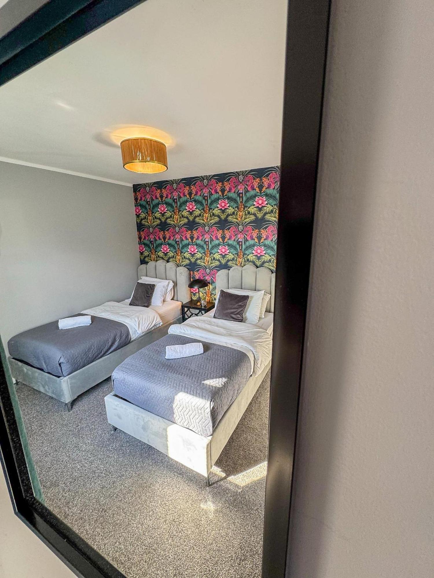 Modern House In Central Oxford Parking-Limited Экстерьер фото